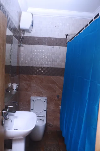 Trust Resort guest bathroom